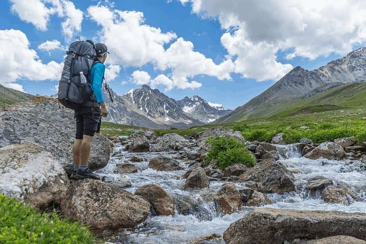 8-Day Tajikistan Mountains, Lakes & Culture Tour: Iskanderkul, Seven Lakes & Hissar