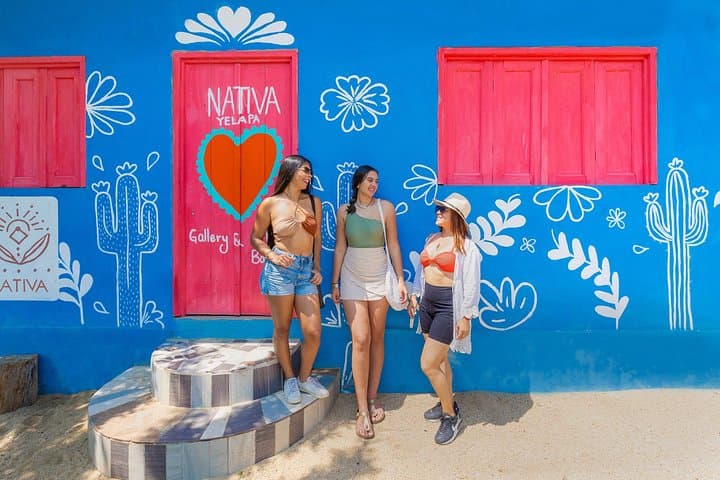 Yelapa Speedboat Snorkeling & Waterfall Hike from Puerto Vallarta photo 5