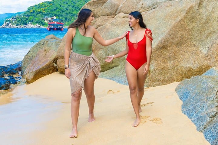 Yelapa Speedboat Snorkeling & Waterfall Hike from Puerto Vallarta photo 6