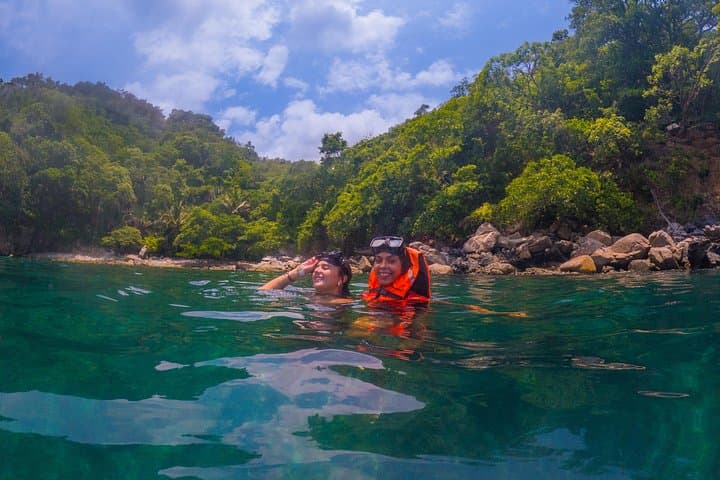 Yelapa Speedboat Snorkeling & Waterfall Hike from Puerto Vallarta photo 4