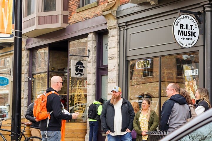 Holland Brew Pub Walking Tour: History, Hops and Downtown Art photo 2