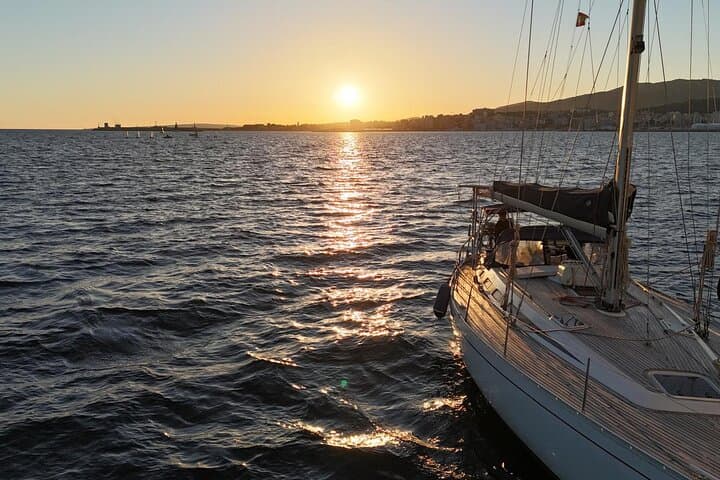 Holistic Mallorca Sailing Charter: Snorkel, Paddle & Mindfulness Day Trip