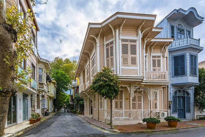 Private Princes Islands Boat Tour from Istanbul: Buyukada & Kinaliada Day Trip photo 5