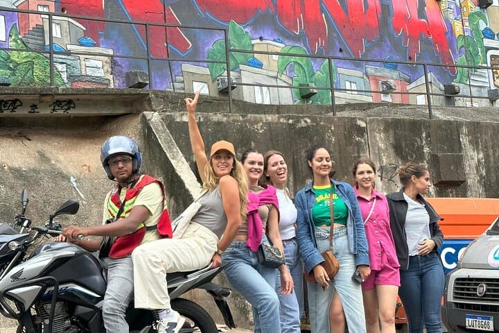 Rocinha Guided Bike & Rooftop Tour — Local Life, Street Art and Views in Rio photo 3