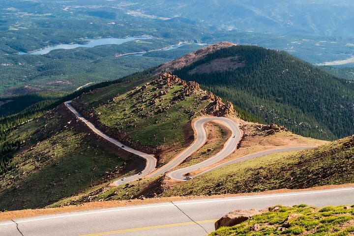 Private Pikes Peak Highway Summit Tour — Luxury Land Cruiser Drive to 14,115 ft