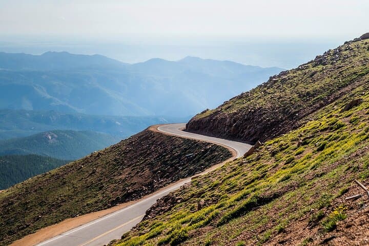 Private Pikes Peak Highway Summit Tour — Luxury Land Cruiser Drive to 14,115 ft photo 5