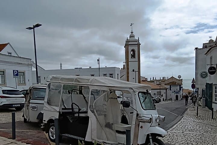 Albufeira Tuk Tuk Tour — Private Coastal & Old Town Sightseeing photo 2