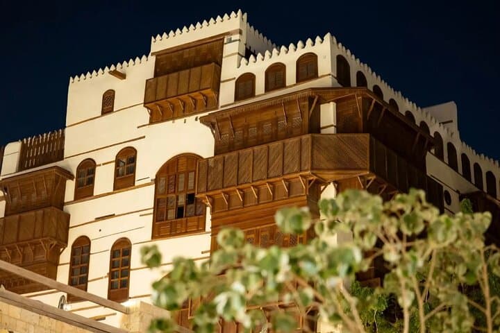 Explore Jeddah's Al-Balad: Old Town Guided Walking Tour