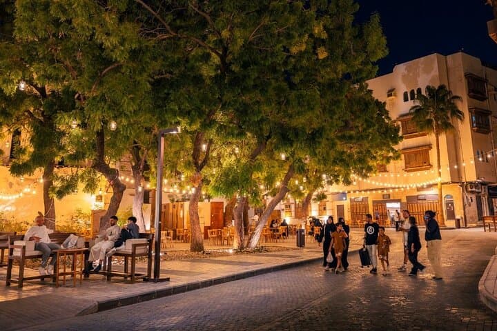 Explore Jeddah's Al-Balad: Old Town Guided Walking Tour photo 2
