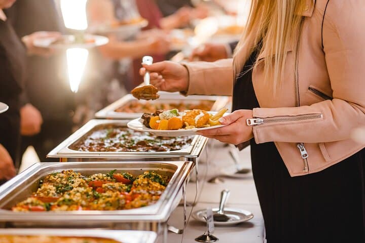 Sydney Harbour Buffet Lunch Cruise: 1.5-Hour Catamaran Lunch with Harbour Views photo 3