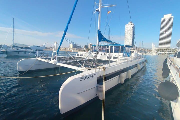 Sip Vermouth on a Barcelona Catamaran — 90‑Minute Coastal Tasting photo 2