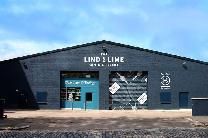Lind & Lime Distillery Tour: Edinburgh Gin Tasting, Gimlet Masterclass & Bottle Your Own Mini