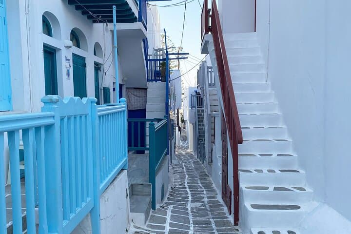 Mykonos Highlights Private Tour — Windmills, Little Venice & Armenistis Lighthouse photo 4