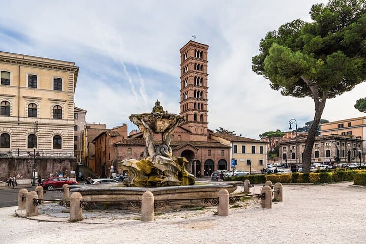 Rome at Dusk: Private Golf Cart Aperitivo Tour Through the Historic Center photo 3