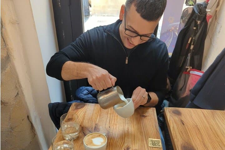 Bordeaux Afternoon Food Tour: Wine, Pastries & City Secrets photo 6