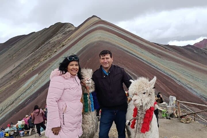 Cusco Rainbow Mountain Day Hike (Vinicunca) — Full‑Day Tour with Buffet Lunch photo 3
