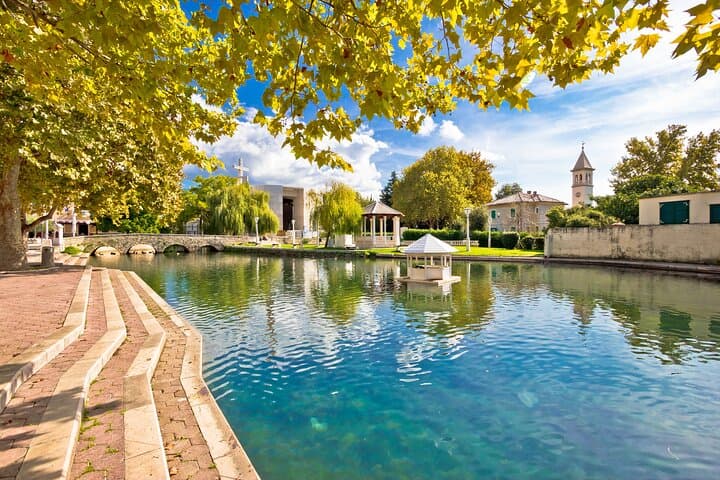 Private Guided Tour: Ancient Salona, Klis Fortress & Vranjaca Cave from Split photo 5