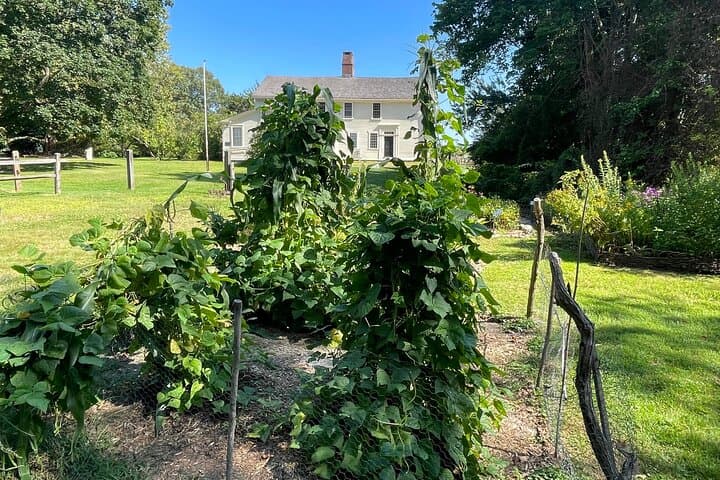 Smith's Castle History Scavenger Hunt: Interactive 17th‑Century Walking Tour in North Kingstown photo 6