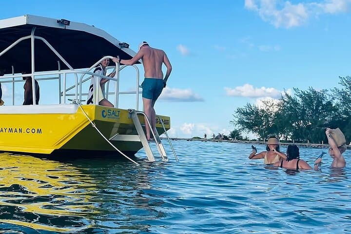 Grand Cayman 2-Stop Reef Snorkel & Glass-Bottom Boat Adventure