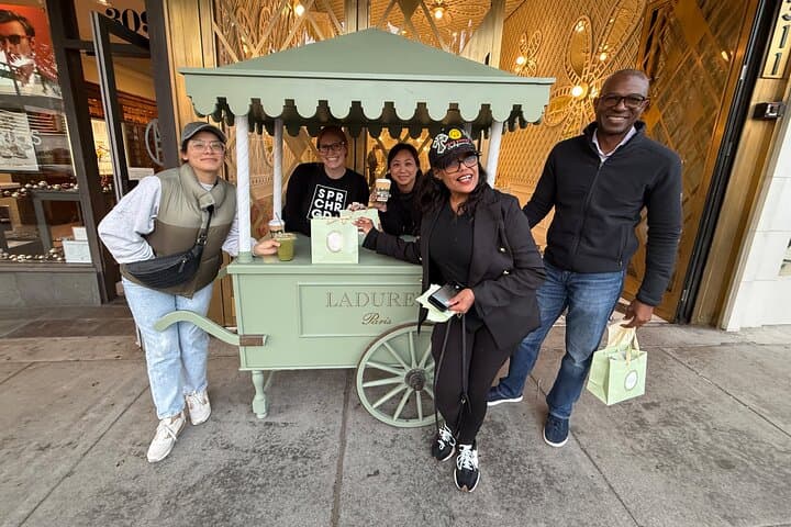 Private Beverly Hills Scavenger Hunt: Luxury Team-Building Adventure on Rodeo Drive photo 3