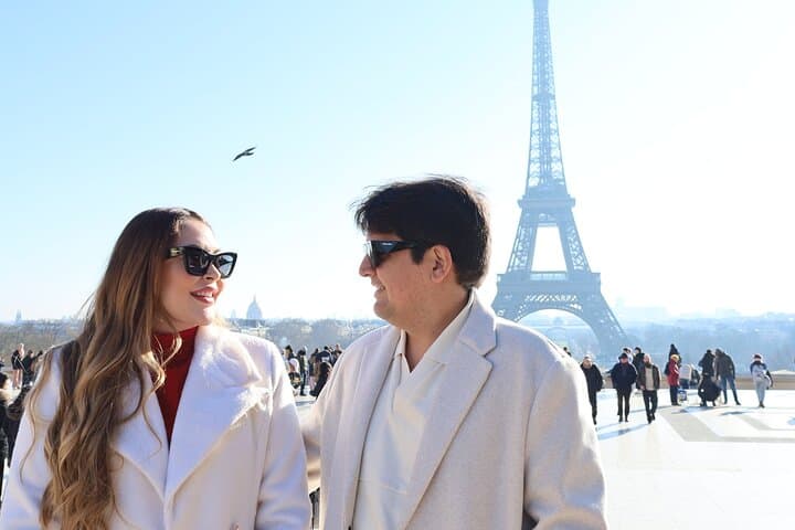 Private Paris Minivan Tour with Photoshoot — 4-Hour Highlights of Paris photo 3