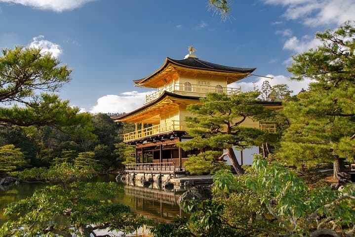 8-Day Feudal Japan Guided Tour — Kyoto Samurai, Temples & Traditional Tea Experiences photo 4