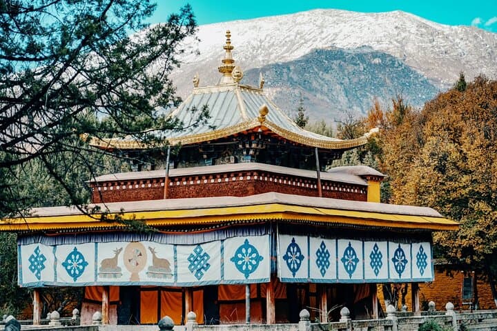 Lhasa to Kathmandu Overland via Everest Base Camp: 7-Day Tibetan Plateau Journey photo 4