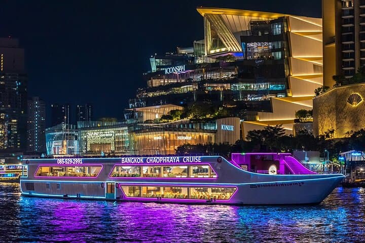 Bangkok Chaophraya Dinner Cruise & Thai Cultural Show: Night River Buffet and Cultural Performance