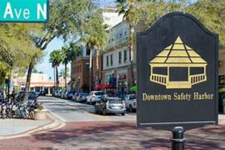Harbor Quest: Safety Harbor Food Walking Tour & Local Secrets photo 3