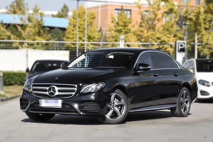 Dubai DXB Private Airport Transfer — Chauffeur Service Between DXB and Downtown photo 5
