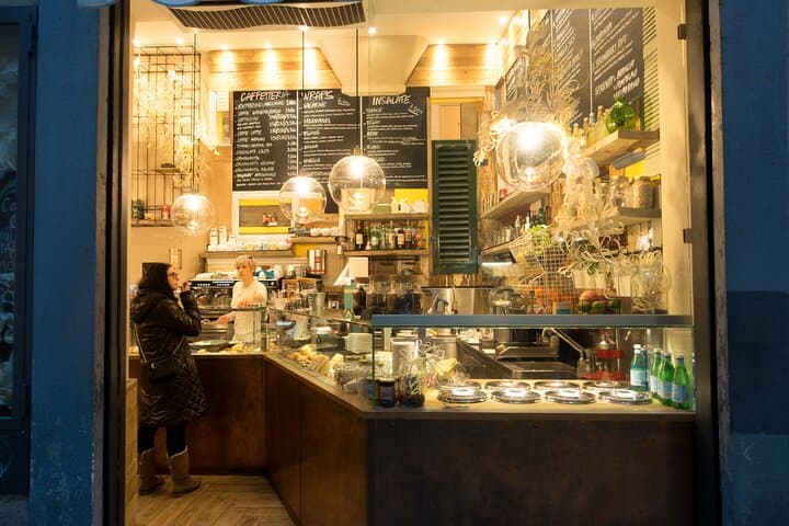 Florence Bites & Stories: Guided Food & History Walking Tour in the Historic Centre photo 3
