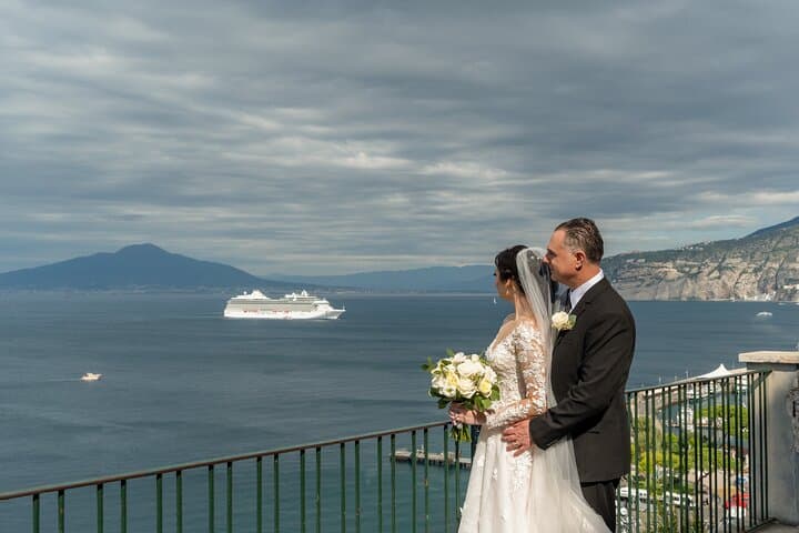 Sea-View Elopement on a Sorrento Terrace: Simple, Romantic & Practical photo 5