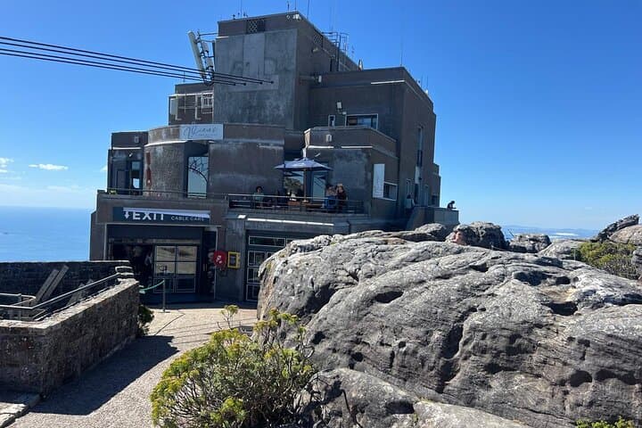Table Mountain Half-Day Cable Car Tour from Cape Town – Tickets & Transfers