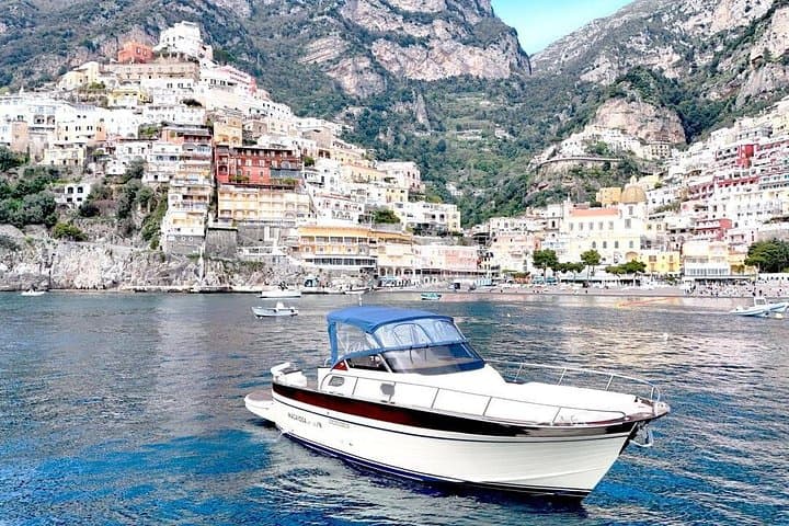 Sorrento Boat Tour to Positano & Amalfi with Optional Emerald Grotto photo 4