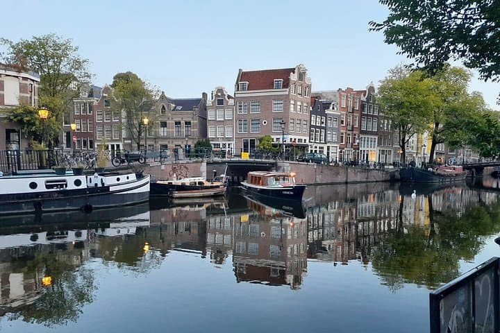 Early Morning Amsterdam Canal Cruise on a 1928 Royal Saloon Boat photo 4