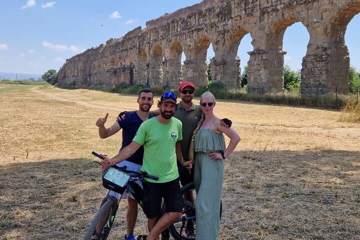 E‑Bike the Appian Way: Rome to Castel Gandolfo Day Ride photo 4