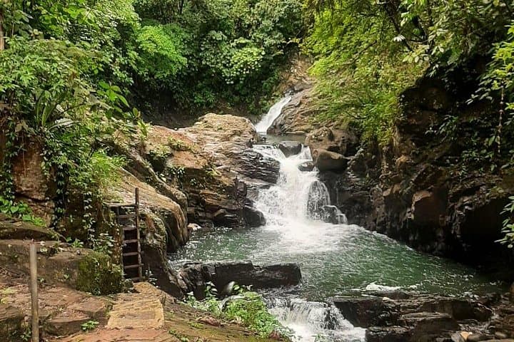 UTV Adventure to Pozo Azul: El Valle de Antón Off‑Road & Swimming Tour photo 3