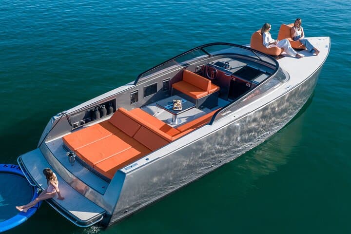 Private 2-Hour Newport Beach 42ft Yacht Cruise — Harbor, Homes & Sunset Views photo 5