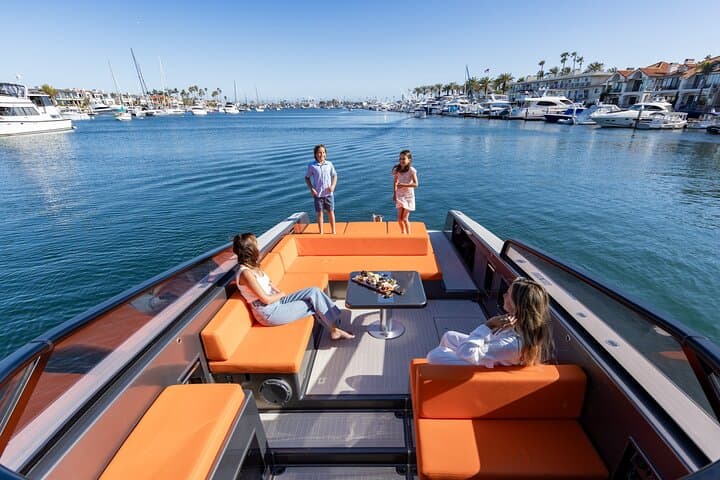 Private 2-Hour Newport Beach 42ft Yacht Cruise — Harbor, Homes & Sunset Views photo 6