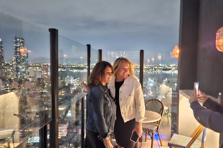 Hell's Kitchen Bar, Speakeasy & Rooftop Tour — Private NYC Nightlife Experience photo 6