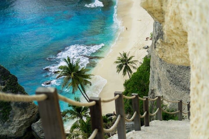 West Nusa Penida Day Trip: Kelingking, Crystal Bay & Snorkeling Guide photo 3