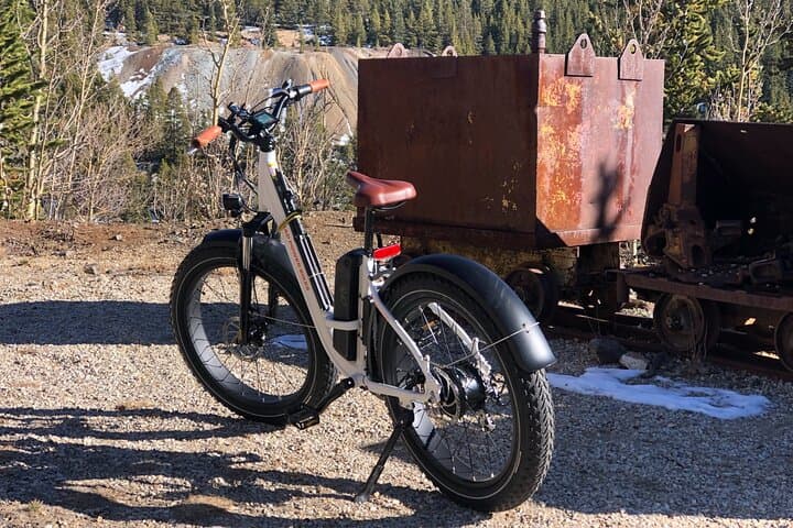 High-Altitude Ease: e-Bike Rentals and Trails in Leadville photo 2