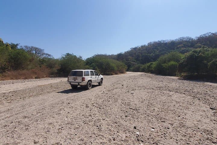 Banderas Bay Jeep Tour: Off-Road to Sierra Vallejo & Ameca River photo 4