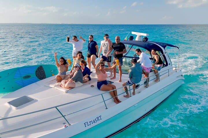 Isla Mujeres by SeaRay 43ft: Snorkel Reefs, Paddleboards & North Beach Stops photo 2