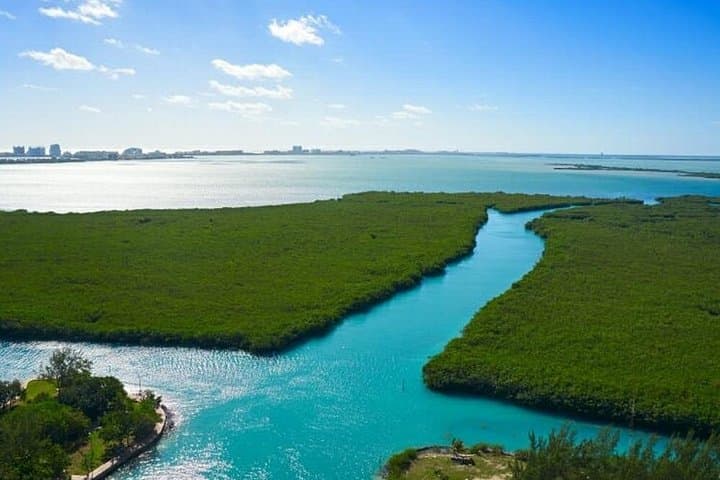 Captain Your Own Speedboat Through Cancun's Nichupte Lagoon and Snorkel Caribbean Reefs photo 4