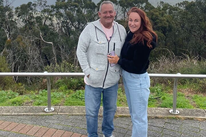 Adelaide to Hahndorf Full-Day Tour: Markets, Mount Lofty & Haus Lunch photo 2