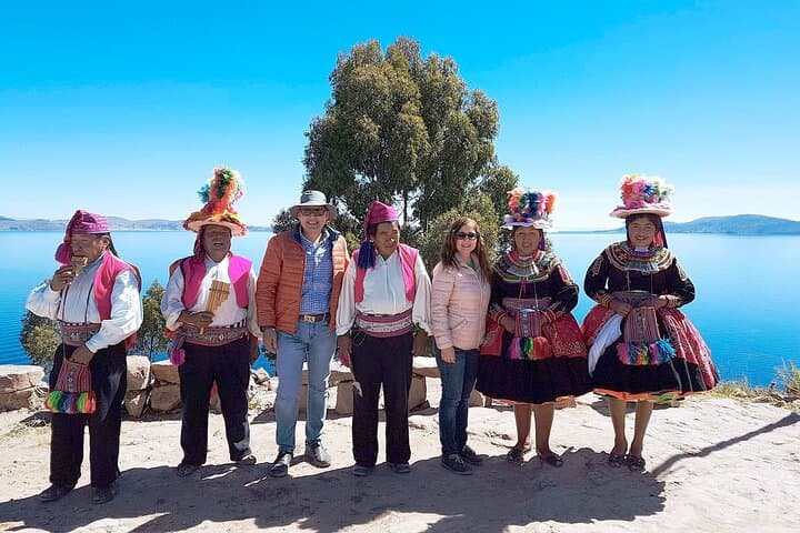Explore Lake Titicaca: Uros & Taquile Full-Day Speedboat Experience photo 2