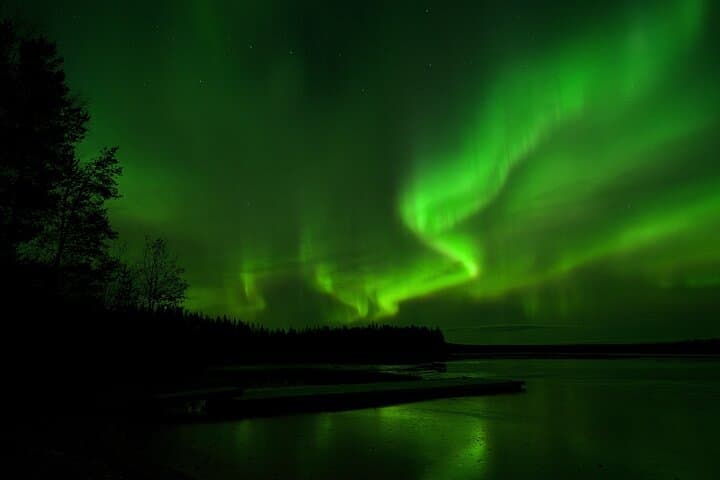 Rovaniemi Northern Lights Chase — Adults Only Aurora Tour photo 3