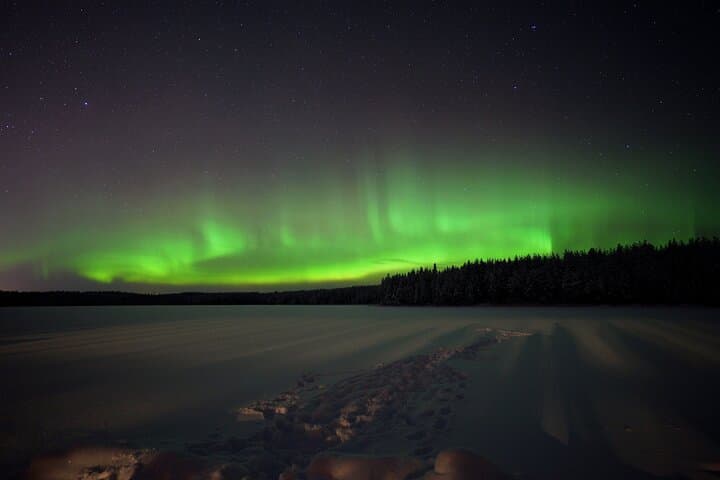 Rovaniemi Northern Lights Chase — Adults Only Aurora Tour photo 4