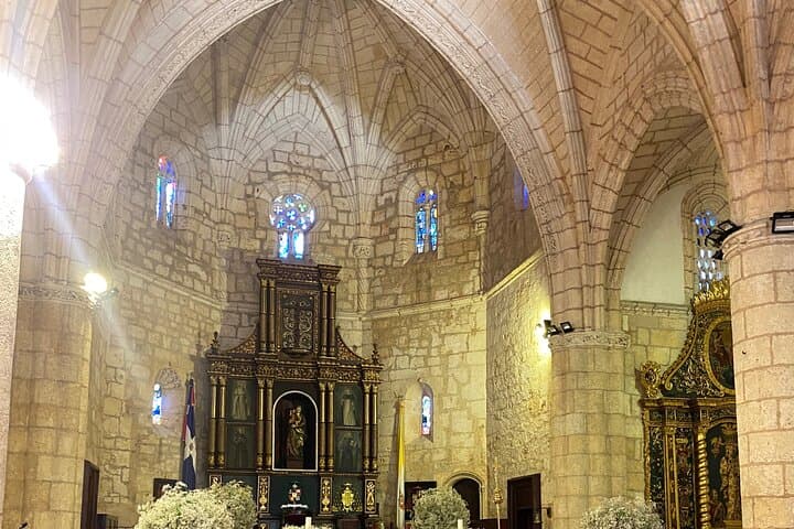 Santo Domingo Historical City Tour: Colonial Zone, Museums & Parks photo 6